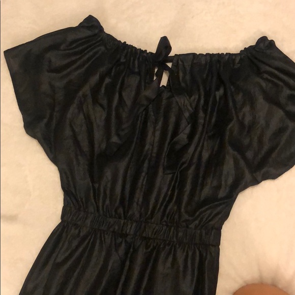 Black satin dress - Picture 2 of 5